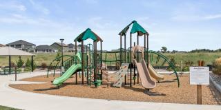 Brand-New 3 Bedroom Townhome in Berthoud | 2-Car Garage & Community Pool Brand-New 3 Bedroom Townhome in Berthoud | 2-Car Garage & Community Pool Gallery 29