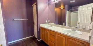 Top-Floor Condo with Vaulted Ceilings, Mountain Views & Garage in Cherry Creek Schools Top-Floor Condo with Vaulted Ceilings, Mountain Views & Garage in Cherry Creek Schools Gallery 17