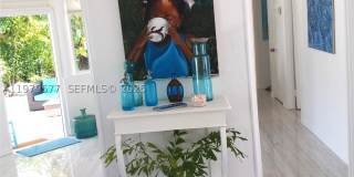 6910 Rue Notre Dame Gallery 9