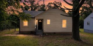 2 Bed / 1 Bath | Washer & Dryer Included | Central A/C | Ceiling Fans | Pet Friendly | Convenient South Augusta Location | Minutes to Downtown, Medical District & Augusta Mall Gallery 1