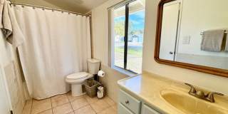 2 Bedroom + 2 Bathroom Bungalow | Midtown Ventura | Furnished Gallery 19
