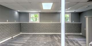 68 Pond Hill Road Gallery 38
