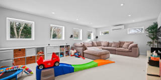 11 Nolan Drive Gallery 24