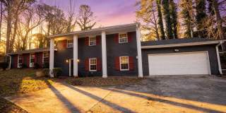 Room in 4 Bedroom Home at York Rd Gallery 1