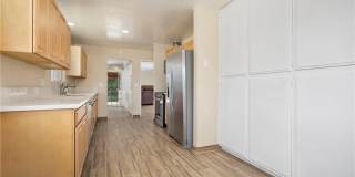 11760 Lasselle Street Gallery 3