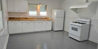 428 Papworth Avenue Gallery 10