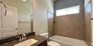 Viewable Now!  Small Pets Accepted! Gallery 21