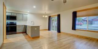 Laurel Glen Condo For Lease Gallery 1