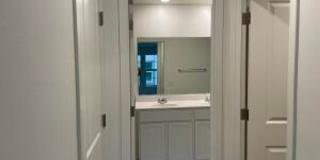 Beautiful 4Bdm 2.5Ba Home, Centrally located! Gallery 22