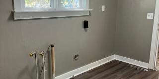 4 bedroom 1.5  bath  home Gallery 9
