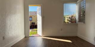 1739 Moffett Street Gallery 2