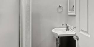 Farrah Apartments Gallery 21