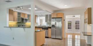 Stunning Pool Home in Sapphire Shores – West of the Trail Near the Ringling Museum Gallery 11