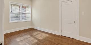 585 Jones Avenue Gallery 17
