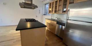 217 Front Street Gallery 3