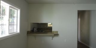 Charming Home In Central Location Gallery 6