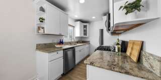 643 Pacific St Gallery 9