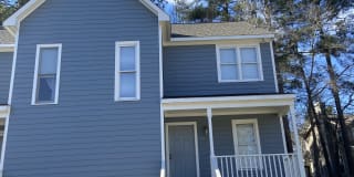 1607 Oakland Hills Way Gallery 1