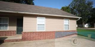 1412 West Matthews Avenue Gallery 1