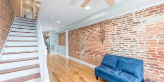 1825 LIGHT Street Gallery 2