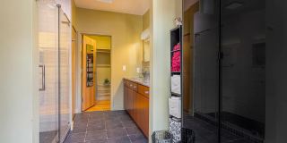 547 Congress St # 4A Gallery 3