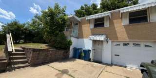 3 Bedroom/1.5 Bath Home for RENT in 15235 Gallery 1