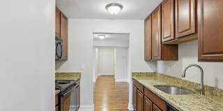 Summit Ridge Luxury Apartments Gallery 38