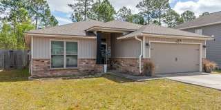 3/2 at the FRONT of Crestview!! AVAILABLE JUNE 2026! Gallery 1