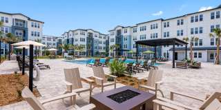 Apela House Gallery 23