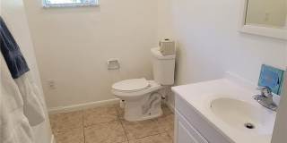 350 NE Granduer Avenue Gallery 18