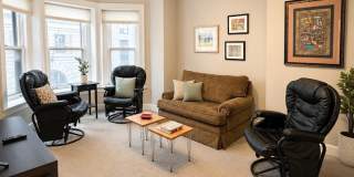 642 N Dearborn Street Gallery 4