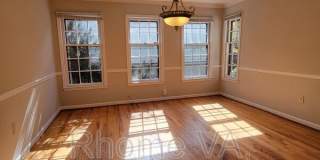 3749 Kanawha St NW Gallery 34