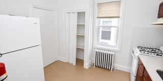 219 WOOD Street Gallery 3