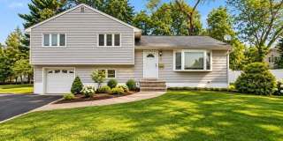 63 Susan Drive Gallery 1