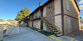 4765 Thunderbolt Ave Unit 2 Gallery 1