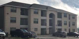 112 Lone Oak Gallery 1