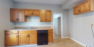Madison/W.95th neighborhood : 3 bedroom/1 bath single family house available NOW. Gallery 27