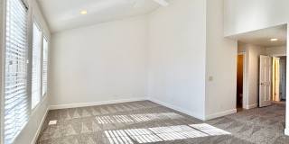 Beautiful & Private Millcreek Townhome! Beautiful & Private Millcreek Townhome! Gallery 23