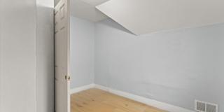 60 Calmar Street Gallery 12