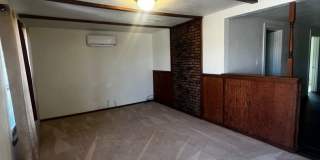 2BD/1 BA Duplex Gallery 4