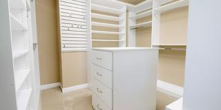 Gorgeous 3 Bedroom 2.5 Bathroom Townhome- Located in Stone Creek Village, Cary! Available August 14th! Gallery 15