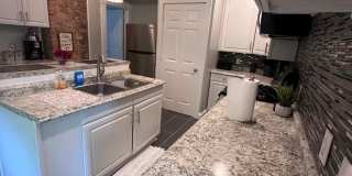 3853 Vine Street - 2 Gallery 2