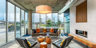 Oak Street Station Gallery 30