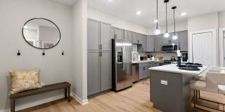 Magnolia at Powell Gallery 40