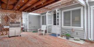 209 Agate Gallery 15