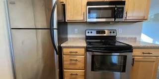 Spacious Second-Floor One Bedroom with Balcony, Stainless Steel Kitchen & Exterior Storage Spacious Second-Floor One Bedroom with Balcony, Stainless Steel Kitchen & Exterior Storage Gallery 7