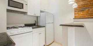 28 West 90th Street Gallery 8