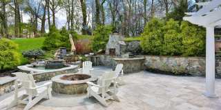 6329 LINWAY Terrace Gallery 59