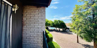 Desert Atrium - Studios, 1 Bedrooms and 2 Bedrooms in Great Location! Community Pool! Gallery 18