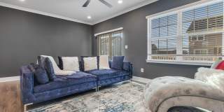 7806 JOHNNYCAKE Road Gallery 11